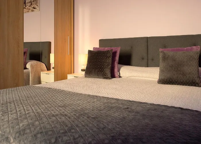Village Center One Bedroom Apartment