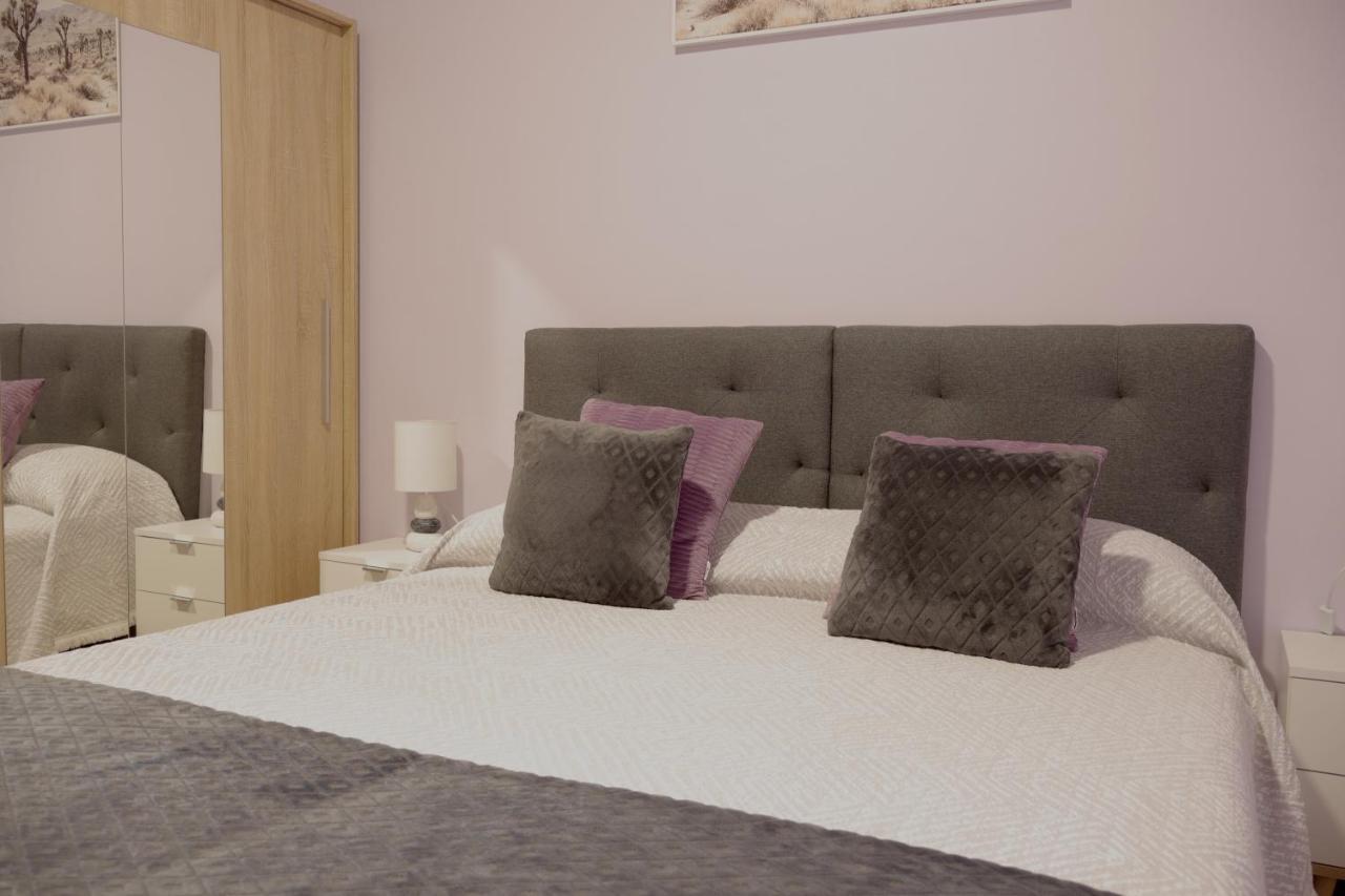 Village Center One Bedroom Apartment *